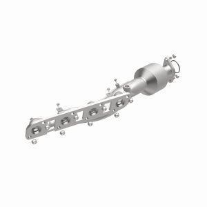 Infiniti QX80 Catalytic Converter - Left - Magnaflow - OEM Grade Direct-Fit - `16-`21