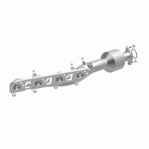 Nissan Armada Catalytic Converter - Left - Magnaflow - OEM Grade Direct-Fit - `17-`22
