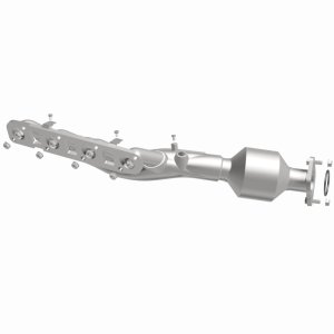 Nissan Titan Catalytic Converter - Left - Magnaflow - OEM Grade Direct-Fit - `17-`21