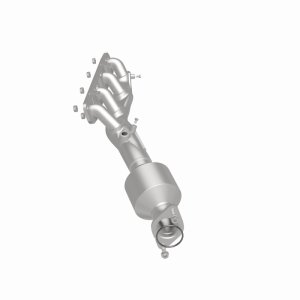 Nissan Titan Catalytic Converter - Left - Magnaflow - OEM Grade Direct-Fit - `17-`21