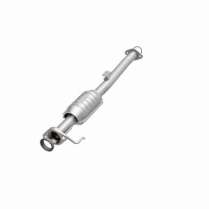 Chevrolet Tracker Catalytic Converter - Magnaflow - California Grade CARB Compliant - 2000