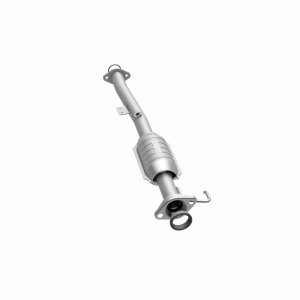 Chevrolet Tracker Catalytic Converter - Magnaflow - California Grade CARB Compliant - 2000