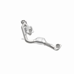 Lincoln Continental Catalytic Converter - Magnaflow - CARB Compliant Direct-Fit - `96-`00