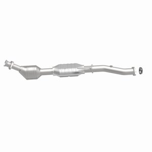 Mazda B2500 Catalytic Converter - Magnaflow - California Direct-Fit - `98-`00