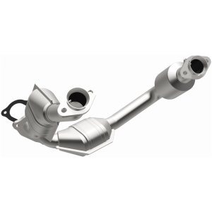Ford Ranger Catalytic Converter - Front - Magnaflow - California Grade CARB Compliant Direct-Fit - 2003
