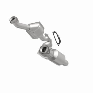 Ford Ranger Catalytic Converter - Front - Magnaflow - California Grade CARB Compliant Direct-Fit - 2003