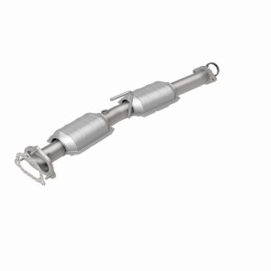 Ford Ranger Catalytic Converter - Rear - Magnaflow - California Grade CARB Compliant Direct-Fit - `01-`03 Ford Ranger Catalytic Converter - Rear - Magnaflow - California Grade CARB Compliant Direct-Fit - `01-`03