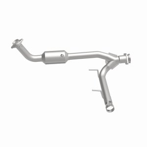 Lincoln Navigator Catalytic Converter - Magnaflow - Direct Fit - 2005