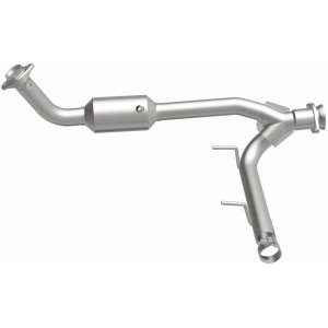Lincoln Navigator Catalytic Converter - Magnaflow - Direct Fit - 2005