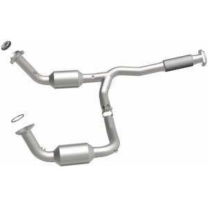 Chevrolet Trailblazer EXT Catalytic Converter - Magnaflow - California Grade CARB Compliant, Direct-Fit - 2004