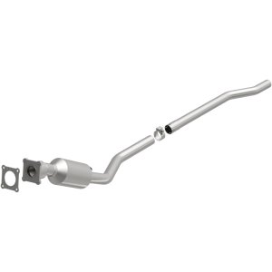 Chrysler Town & Country Catalytic Converter - Magnaflow - California Grade CARB Compliant Direct-Fit - `01-`03