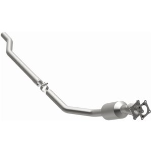 Dodge Grand Caravan Catalytic Converter - Magnaflow - California Grade CARB Compliant Direct-Fit - `01-`03