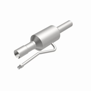 Dodge Ram Catalytic Converter - Magnaflow - Direct Fit, CARB Compliant - 2002