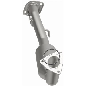 GMC Yukon Catalytic Converter - Magnaflow - California Grade CARB Compliant Direct-Fit - `02-`03 GMC Yukon Catalytic Converter - Magnaflow - California Grade CARB Compliant Direct-Fit - `02-`03