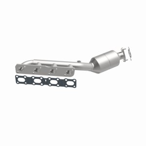 Nissan Titan Performance Exhaust - Magnaflow - California Grade CARB Compliant Direct-Fit - `04-`06