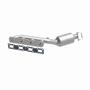 Nissan Titan Performance Exhaust - Magnaflow - California Grade CARB Compliant Direct-Fit - `04-`06