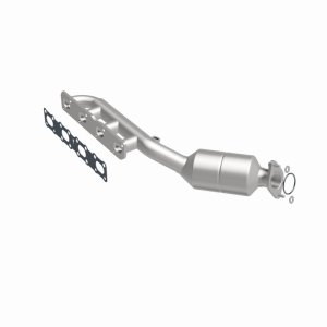 Nissan Titan Performance Exhaust - Magnaflow - California Grade CARB Compliant Direct-Fit - `04-`06