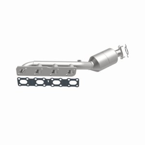 Nissan Titan Performance Exhaust - Magnaflow - California Grade CARB Compliant Direct-Fit - `04-`06