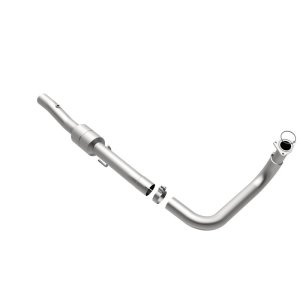 GMC Yukon XL 2500 Catalytic Converter - Magnaflow - Direct Fit, California Grade CARB Compliant - `01-`03