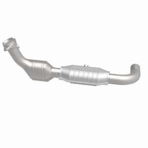 Ford Expedition Catalytic Converter - Magnaflow - California Grade CARB Compliant Direct-Fit - `99-`00