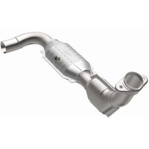 Ford Expedition Catalytic Converter - Magnaflow - California Grade CARB Compliant Direct-Fit - `99-`00