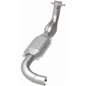 Ford Expedition Catalytic Converter - Magnaflow - California Grade CARB Compliant Direct-Fit - `99-`00