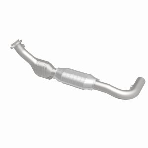 Ford Trucks Catalytic Converter - Magnaflow - California Grade CARB Compliant Direct-Fit - `99-`00