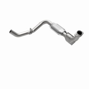 Ford Expedition Catalytic Converter - Magnaflow - California Direct-Fit - `99-`00