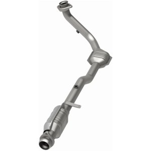 Ford Explorer Catalytic Converter - Magnaflow - California Grade CARB Compliant Direct-Fit - `99-`01