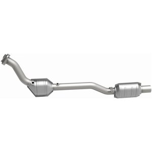 Ford Explorer Catalytic Converter - Magnaflow - CARB Compliant Direct-Fit - `99-`01