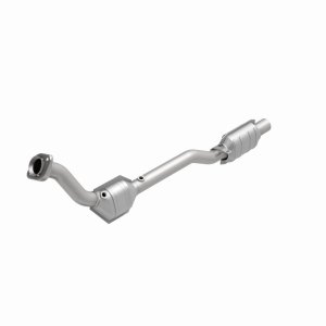Ford Explorer Catalytic Converter - Magnaflow - CARB Compliant Direct-Fit - `99-`01
