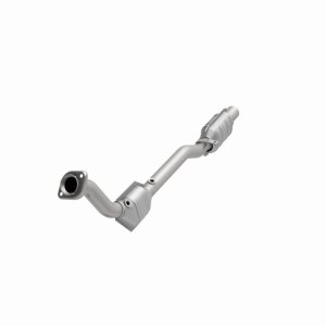 Ford Explorer Catalytic Converter - Magnaflow - CARB Compliant Direct-Fit - `99-`01