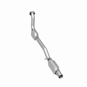 Ford Explorer Catalytic Converter - Magnaflow - CARB Compliant Direct-Fit - `99-`01