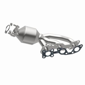 Nissan Frontier Catalytic Converter - Passenger Side - Magnaflow - California Direct-Fit Manifold - `01-`02