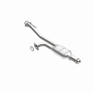 Toyota Tundra Catalytic Converter - Rear - Magnaflow - California Grade CARB Compliant Direct-Fit - `00-`02