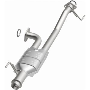 Toyota Tundra Catalytic Converter - Rear - Magnaflow - California Grade CARB Compliant Direct-Fit - `00-`02