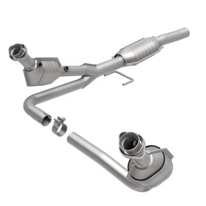 Dodge Dakota Catalytic Converter - Magnaflow - Direct-Fit, California Grade CARB Compliant - `00-`03