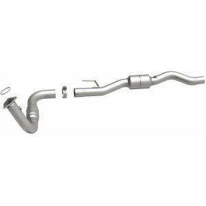 Chevrolet Avalanche 2500 Catalytic Converter - Driver Side - Magnaflow - California Grade CARB Compliant Direct-Fit - `04-`05