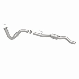 Chevrolet Avalanche 2500 Catalytic Converter - Driver Side - Magnaflow - California Grade CARB Compliant Direct-Fit - `04-`05
