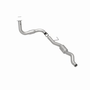 Chevrolet Avalanche 2500 Catalytic Converter - Driver Side - Magnaflow - California Grade CARB Compliant Direct-Fit - `04-`05