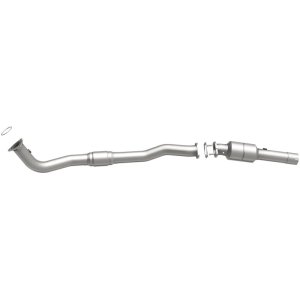 GMC Sierra 2500 HD Catalytic Converter - Passenger Side - Magnaflow - California Grade CARB Compliant Direct-Fit - 2002