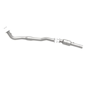 GMC Sierra 2500 HD Catalytic Converter - Passenger Side - Magnaflow - California Grade CARB Compliant Direct-Fit - 2002