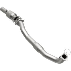 GMC Sierra 2500 HD Catalytic Converter - Passenger Side - Magnaflow - California Grade CARB Compliant Direct-Fit - 2002