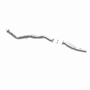 Chevrolet Silverado 1500 HD Catalytic Converter - Passenger Side - Magnaflow - Direct-Fit CARB Compliant - `01-`05