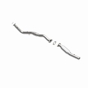 Chevrolet Silverado 1500 HD Catalytic Converter - Passenger Side - Magnaflow - Direct-Fit CARB Compliant - `01-`05