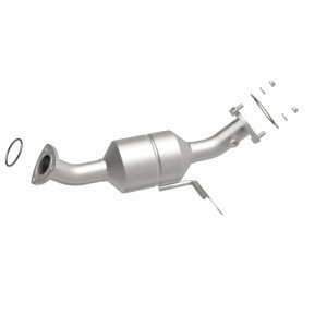 Cadillac CTS Catalytic Converter - Magnaflow - California Grade CARB Compliant Direct-Fit - 2003