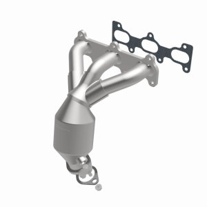 Kia Optima Catalytic Converter - Magnaflow - California Grade CARB Compliant Direct-Fit - `01-`06