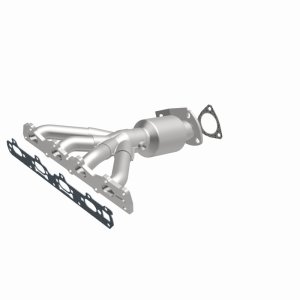 Chevrolet Classic Catalytic Converter - Magnaflow - Direct-Fit - `04-`05