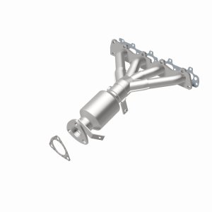Chevrolet Classic Catalytic Converter - Magnaflow - Direct-Fit - `04-`05