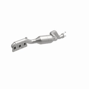 Audi A8 Catalytic Converter - Magnaflow - Direct Fit, California Grade, CARB Compliant - `05-`06